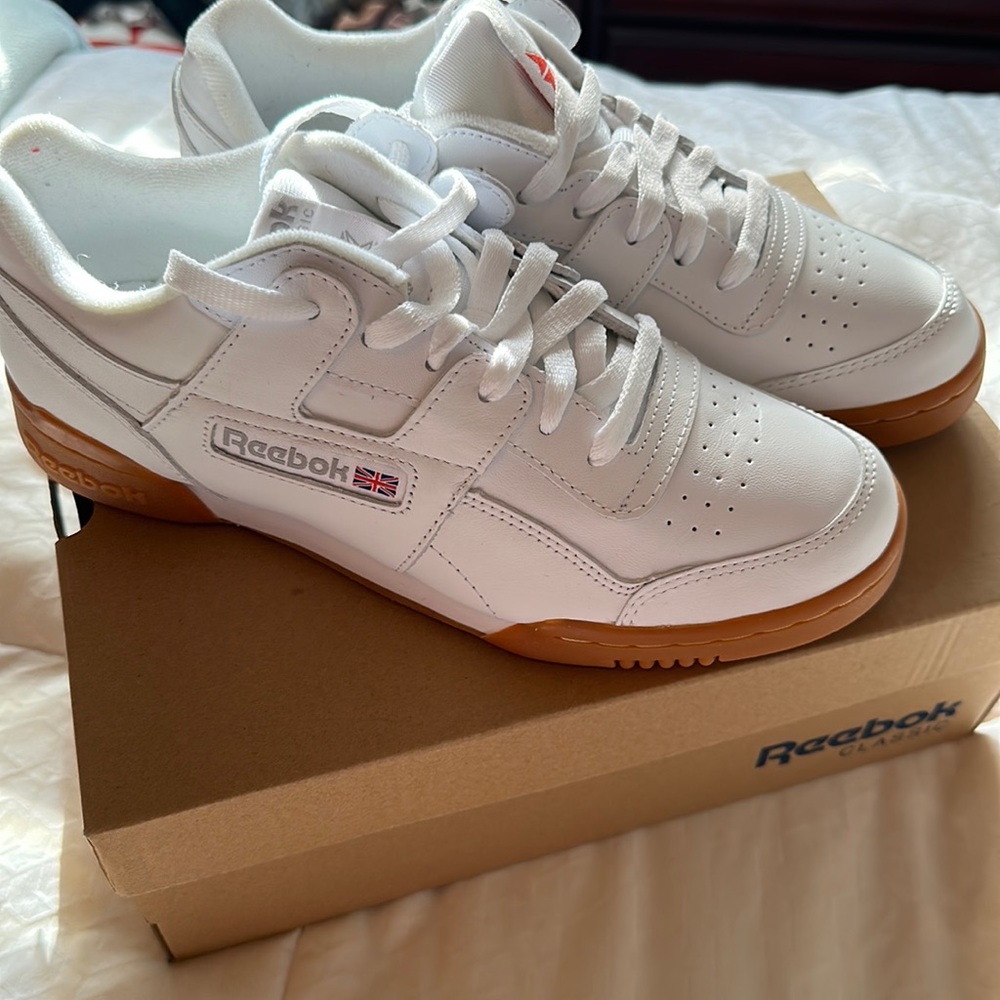 REEBOK CLASSICS - Picture 1 of 7